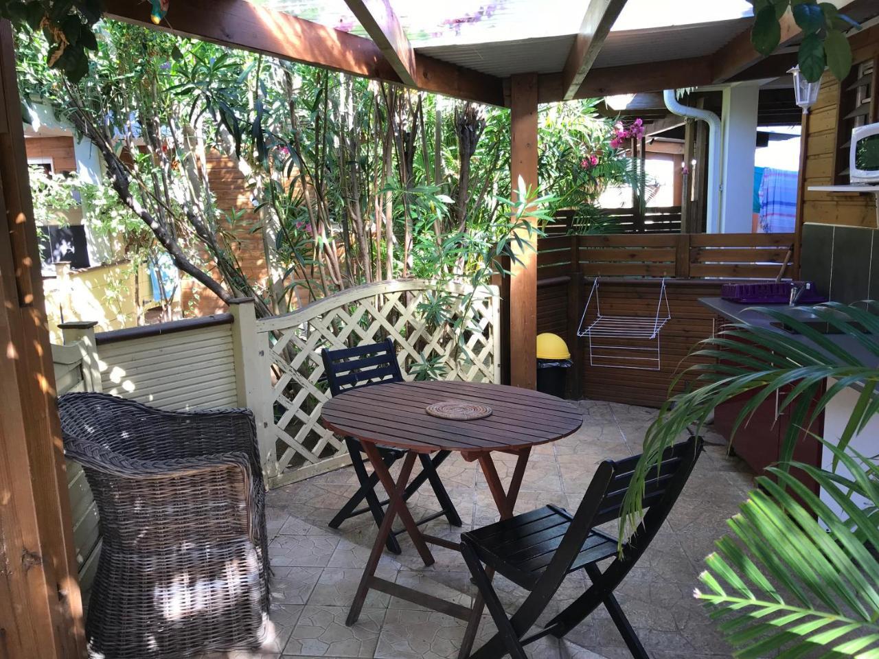 סן-ז'יל-לה-באן Hotel Coco Island מראה חיצוני תמונה